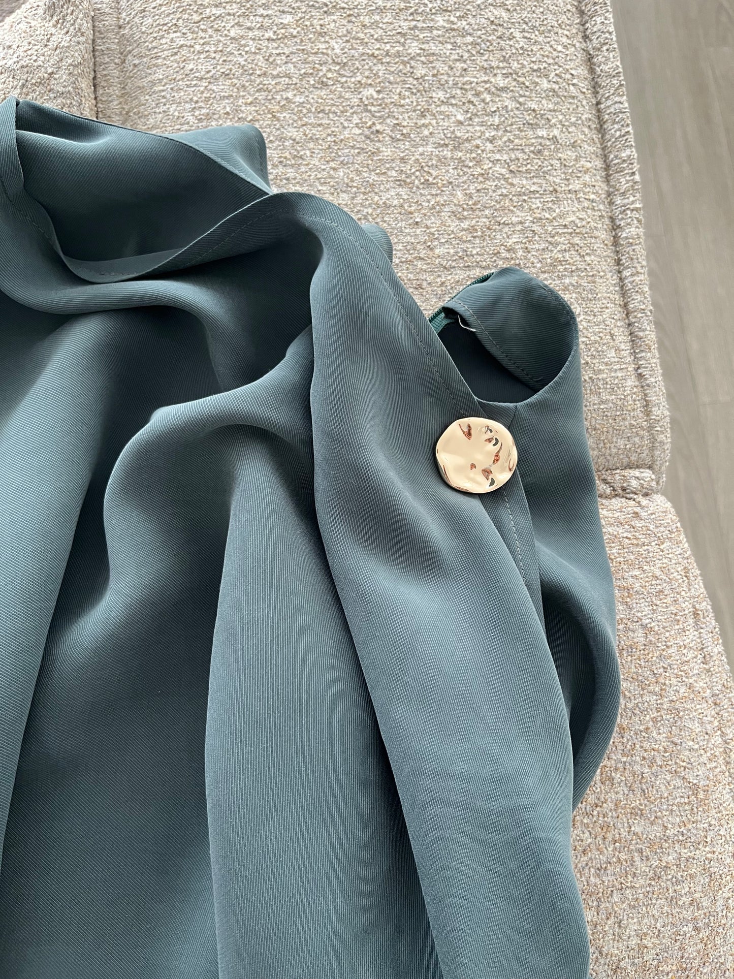 Top Asymétrique à Cape Bleu